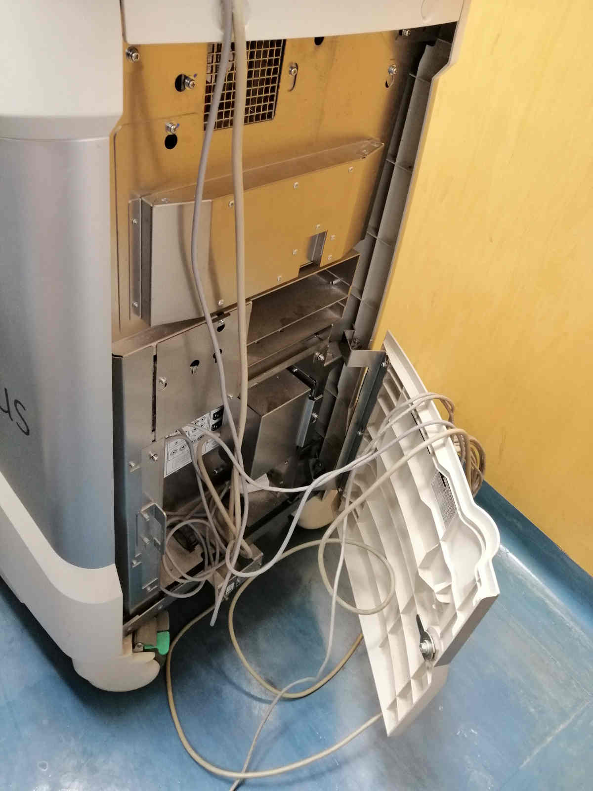 Aloka Hitachi Ascendus in Laboratorio