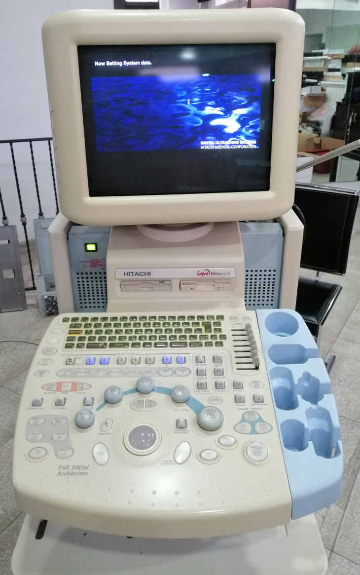 Hitachi Fulcro internistico noleggio low cost