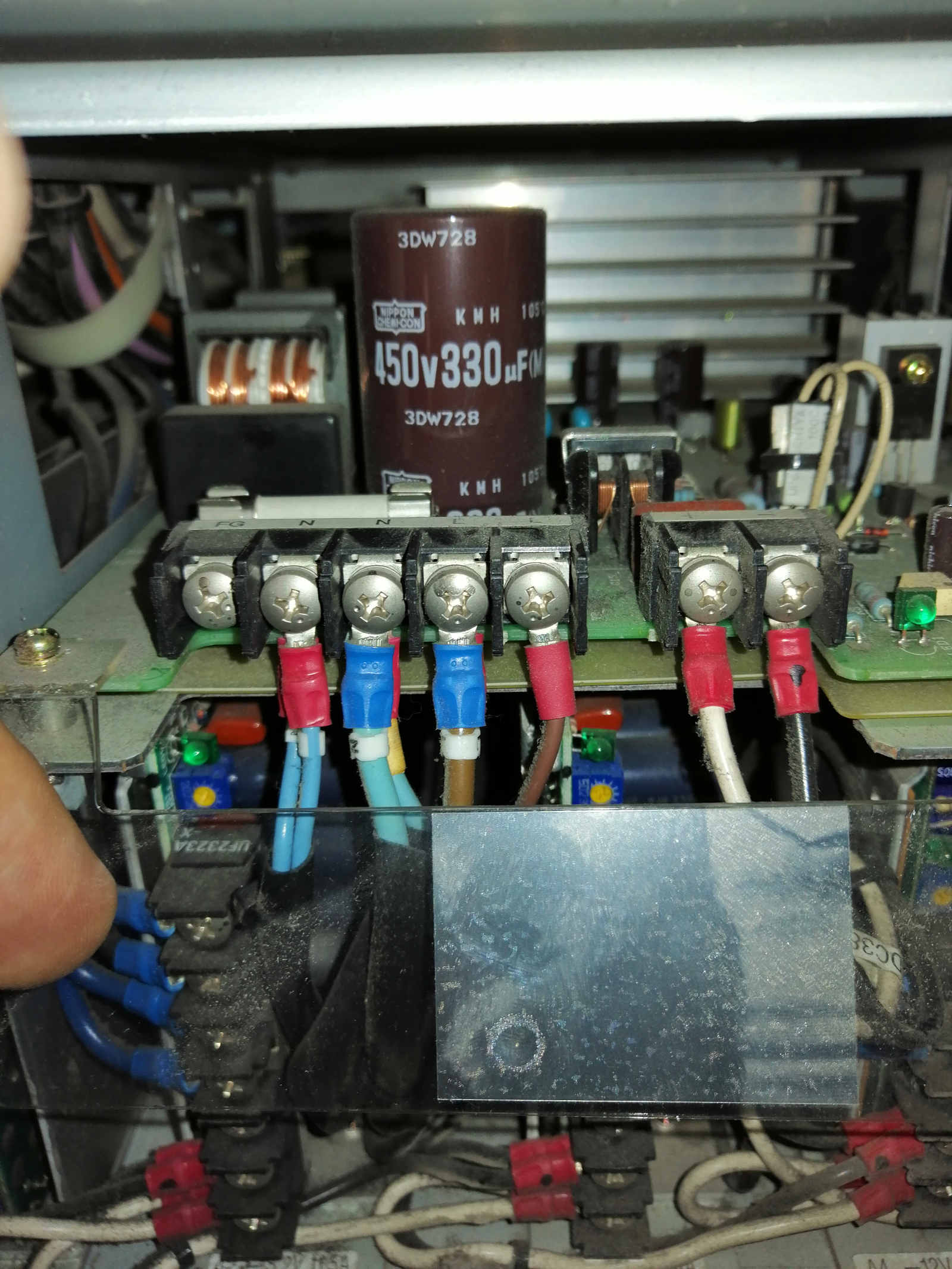 alimentatore Logiq500